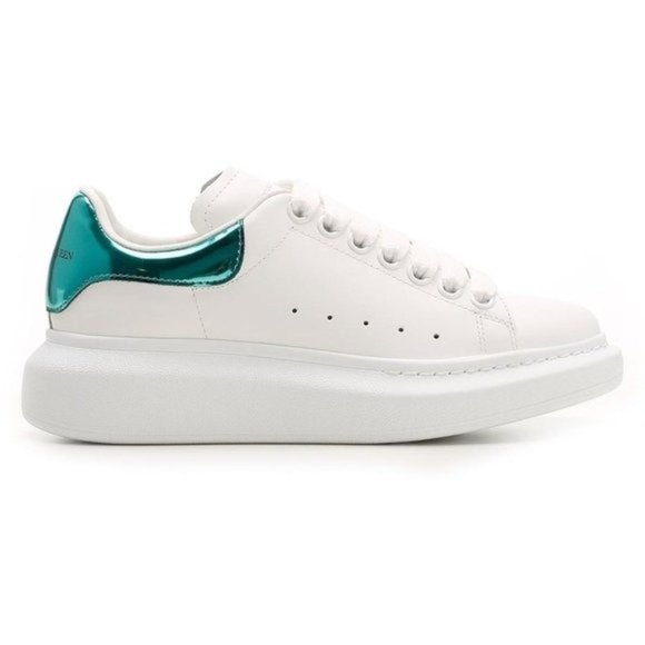 Alexander McQueen Oversize Sneaker in White/Emerald